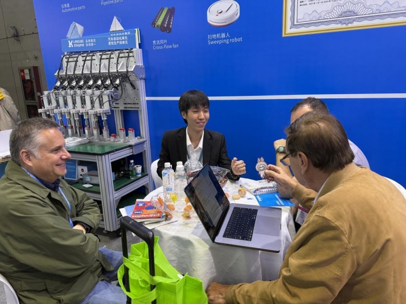 CHINAPLAS  2026  炸场！灵科超声波凭啥让全球客商挤爆展位？(图8)